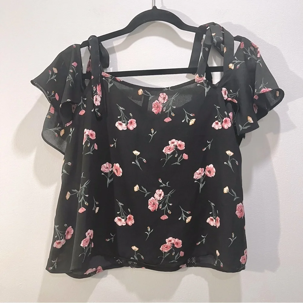 H&M Floral Semi Sheer Dainty Shoulder Tie Flutter Sleeve Summer Front Bow Blouse - Picture 7 of 8